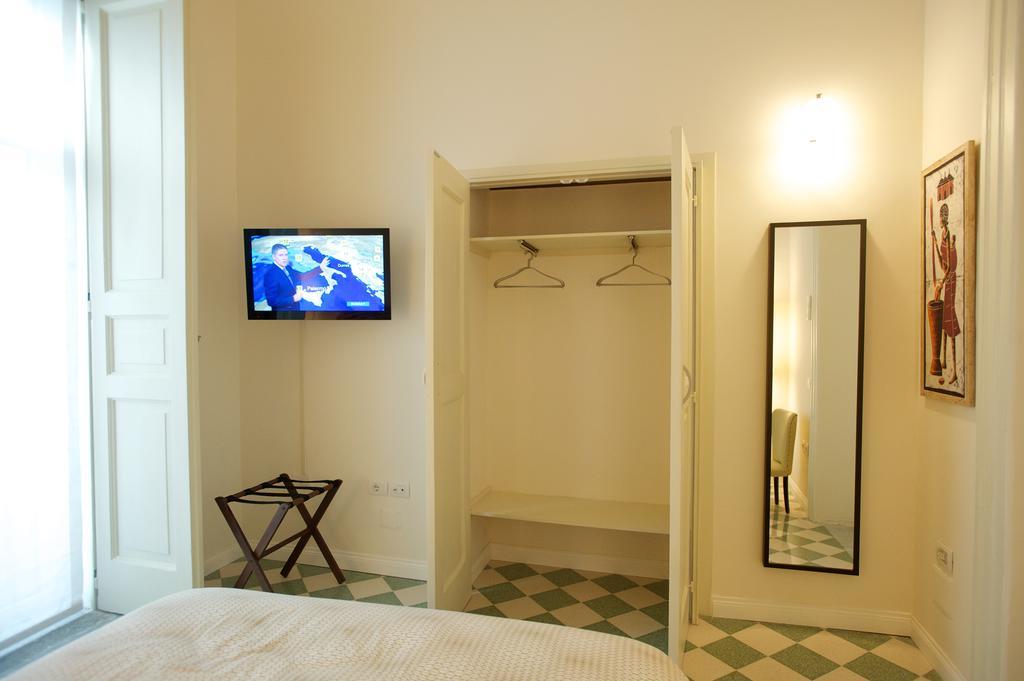 Haripergo Apartments A Bridge For Amalfi Coast Salerno Quarto foto